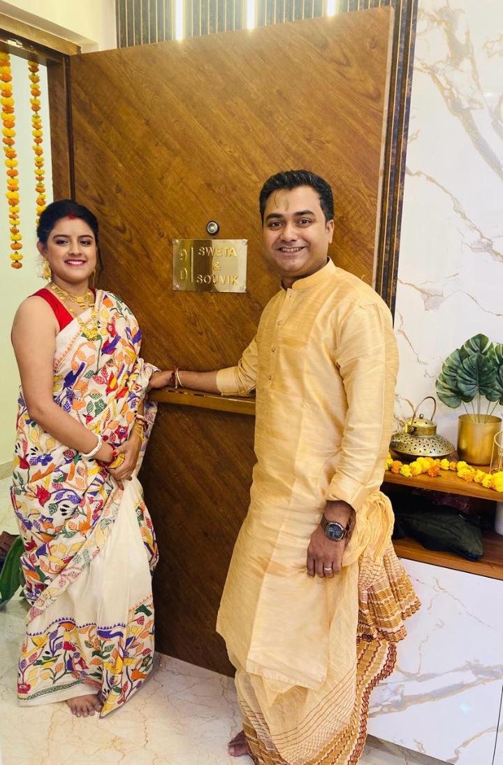 Sweta Barua & Souvik Ghosh